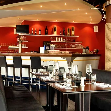 Sunday Hafendorf Standard Double
